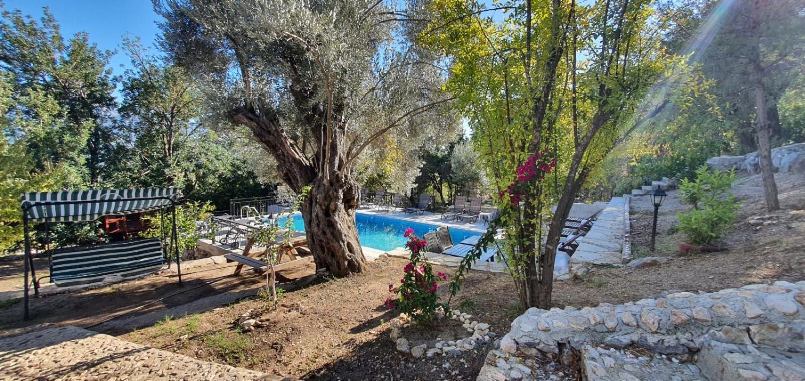 Antalya Bodrum Kayasi Dag Oteli Hasdumen Exterior photo